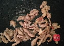 豆干炒肉的做法图解2