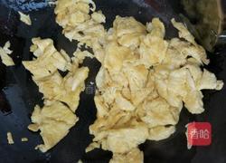 苦瓜炒蛋的做法图解5