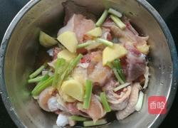 香菇青椒炒鸡块的做法图解6