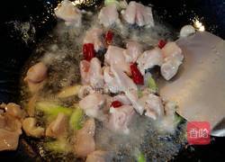 辣子鸡丁的做法图解3