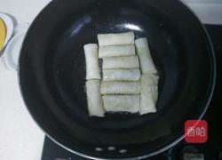 茴香鸡蛋春卷的做法图解11