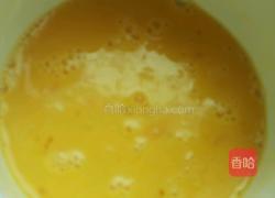 蘑菇鸡蛋汤的做法图解2
