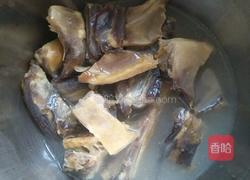 腊鸭腿炖黄豆的做法图解4