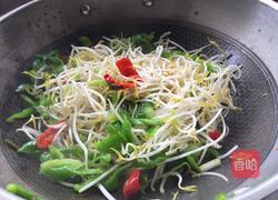 青椒豆芽的做法图解4