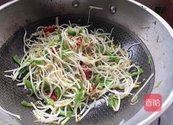 青椒豆芽的做法图解5