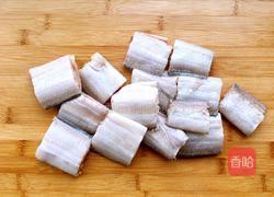 炸带鱼的做法图解3