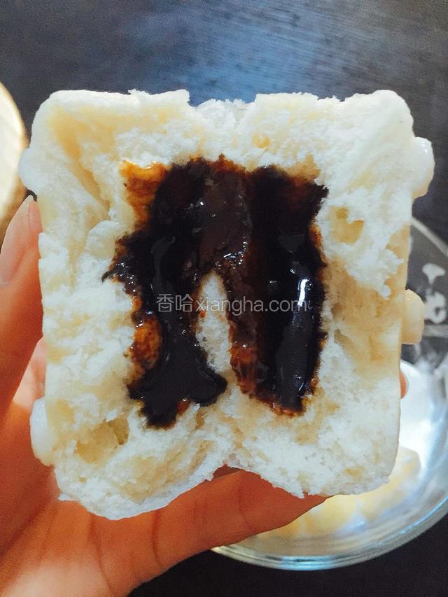 其中一个我做了红糖的  运气很好 一吃就吃到了  