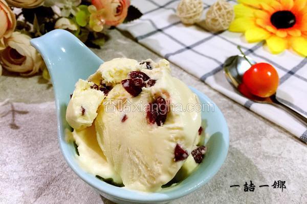 奶油冰淇淋
