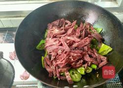 爆炒尖椒猪肺的做法图解4