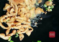 蒜苔炒鸡肉的做法图解7