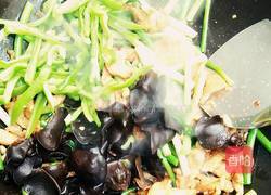 蒜苔炒鸡肉的做法图解9