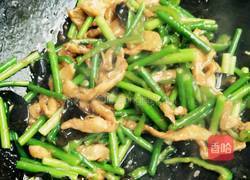 蒜苔炒鸡肉的做法图解11