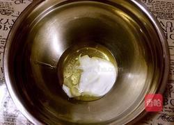 酸奶戚风蛋糕(八寸)的做法图解3