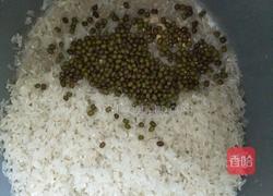 绿豆饭的做法图解1