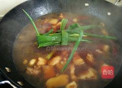 莴苣烧大肉的做法图解9