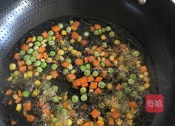 家庭版鸡肉炒三丁的做法图解3