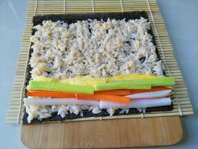 黄瓜条，鸡蛋条，