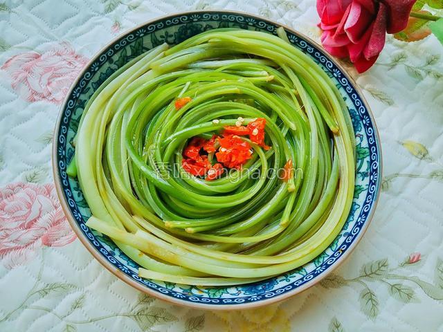 凉拌蒜臺