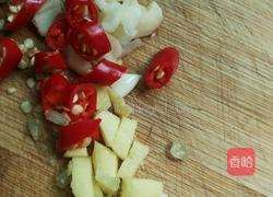 凉拌刀拍黄瓜的做法图解2