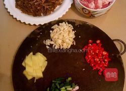 小炒干笋的做法图解1