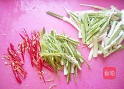 香辣胡萝卜丝的做法图解4