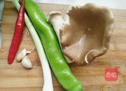 炒生肠的做法图解1