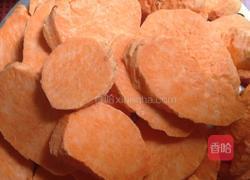 炸红薯丸子的做法图解2