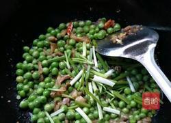 肉沫炒豌豆的做法图解5