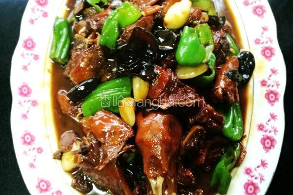爆炒木大鸭（当地就这么叫这种鸭别字谐音）