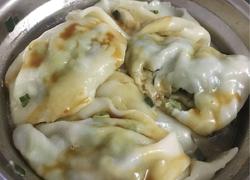 猪肉韭菜香菇饺子