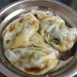 猪肉韭菜香菇饺子的做法[图]
