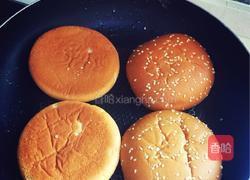 双层牛肉汉堡的做法图解3