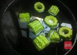 苦瓜盅的做法图解3