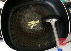 丝瓜肉片汤的做法图解3