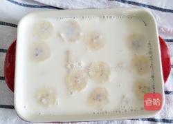 自制香浓香蕉口味冰激凌的做法图解2