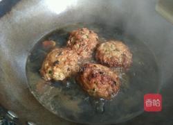 红烧狮子头的做法图解11