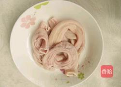 爆炒小肠的做法图解1