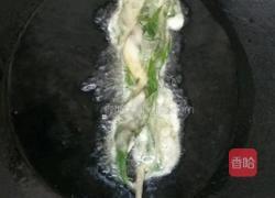 炸香椿鱼的做法图解5