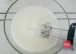八寸戚风蛋糕的做法图解4