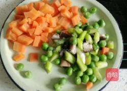 瑰丽炒饭的做法图解3