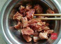 铁锅孜然羊肉的做法图解2