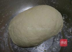 韭菜鸡蛋包子的做法图解5