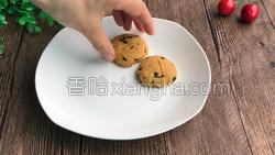 如何恢复受潮饼干的做法图解1