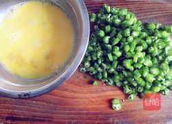 鸡蛋炒线椒的做法图解1