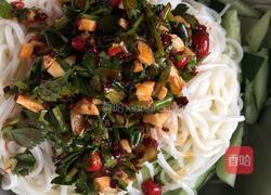 开胃香辣面条的做法图解11