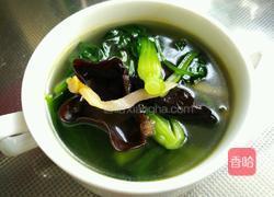 榨菜木耳青菜汤的做法图解7