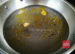 榨菜木耳青菜汤的做法图解3