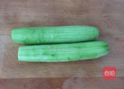 蜂蜜拌黄瓜的做法图解1