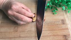 核桃花生露的做法图解2