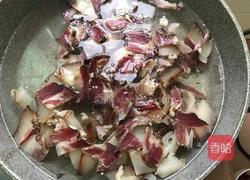 莴笋炒腊肉的做法图解3